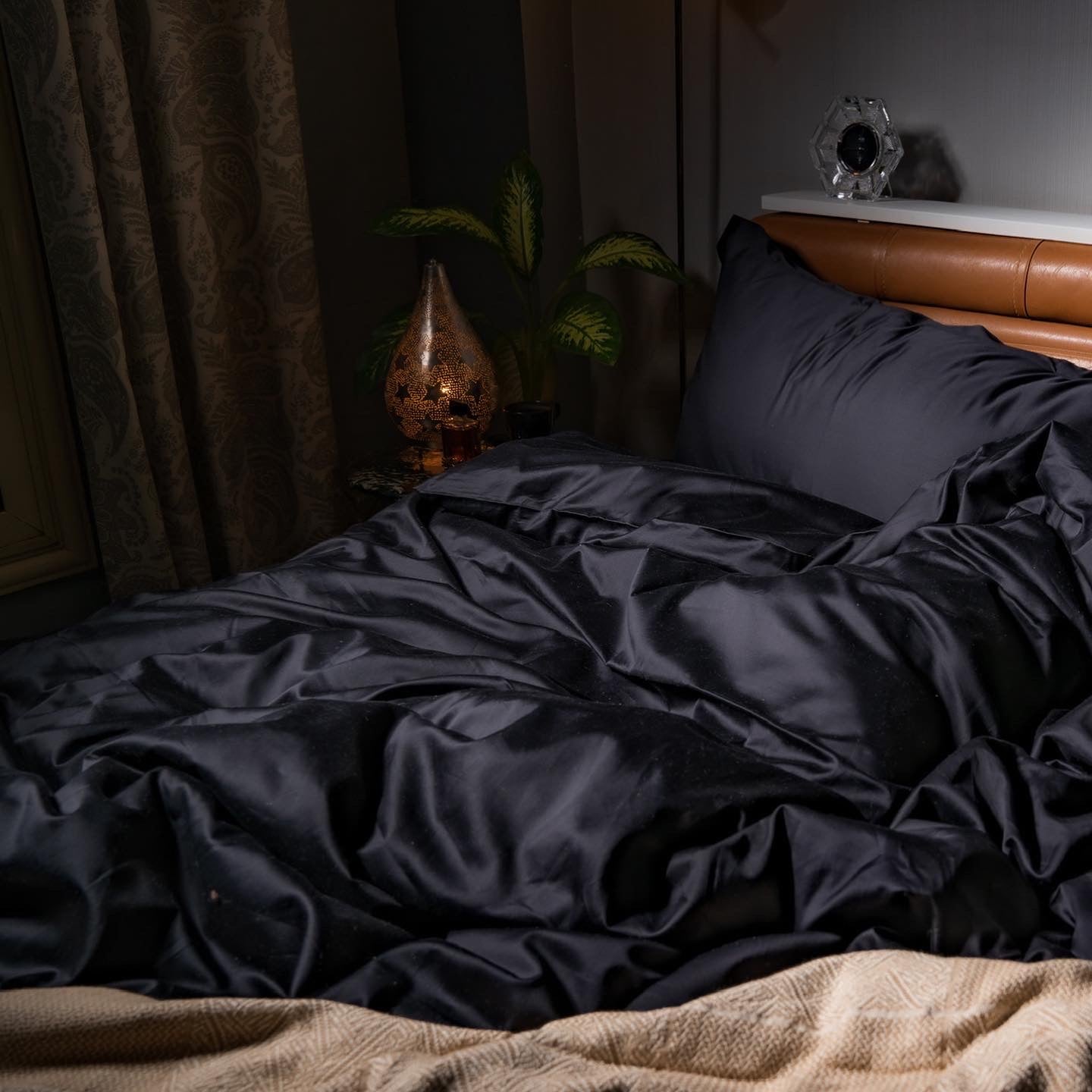 Black Duvet Cover 600TC - Jumel Home